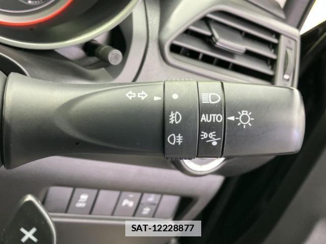 Suzuki SWIFT 2020-06 7821152-16