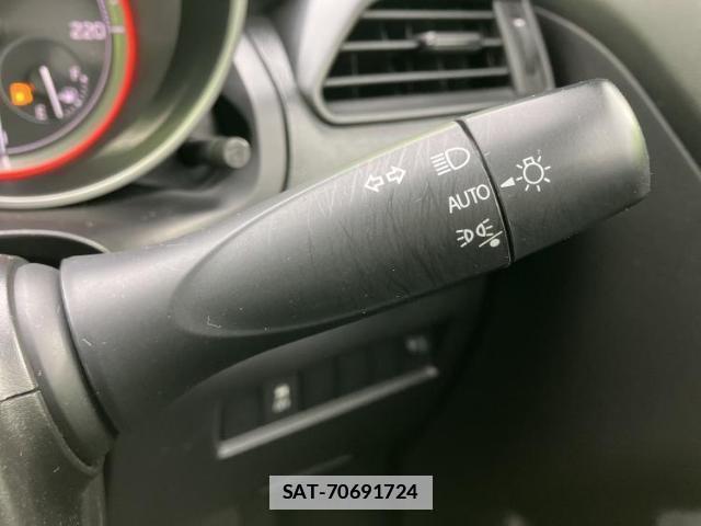 Suzuki SWIFT 2023-01 7821167-10
