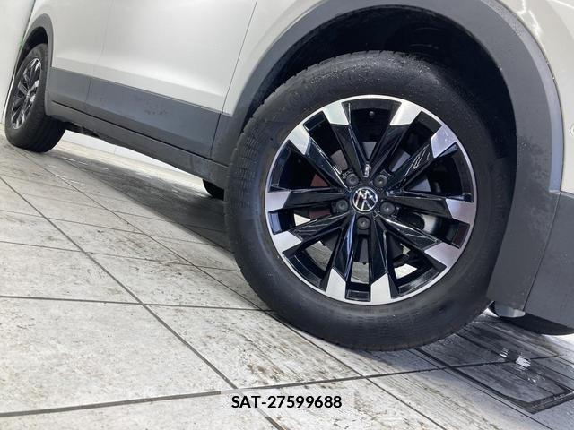 VolksWagen T-CROSS 2023-10 7812008-12