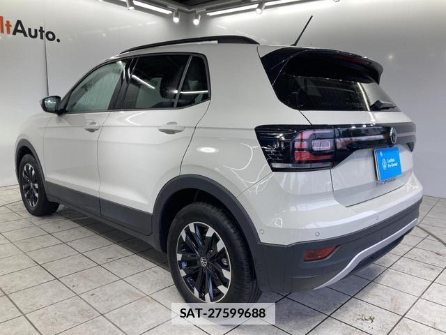VolksWagen T-CROSS 2023-10 7812008-19
