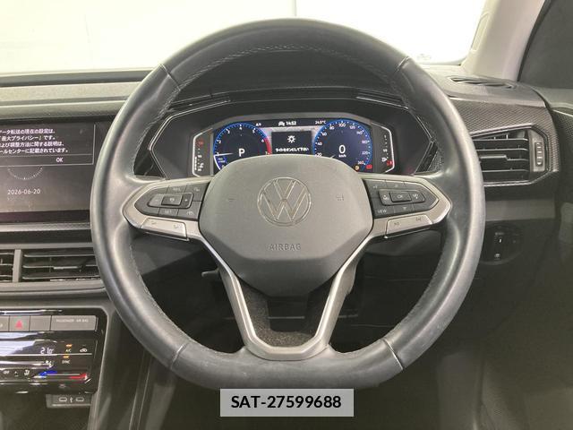 VolksWagen T-CROSS 2023-10 7812008-3