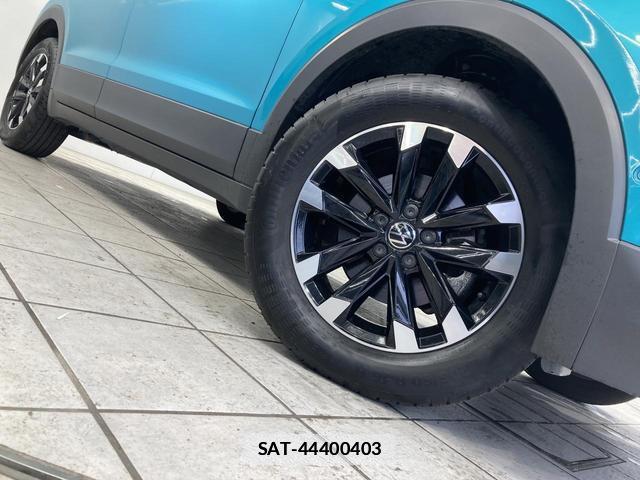 VolksWagen T-CROSS 2024-06 7812010-11