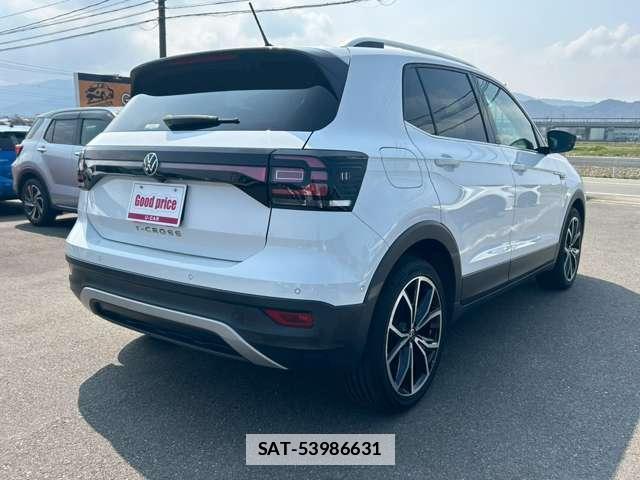 VolksWagen T-CROSS 2021-04 7812638-13