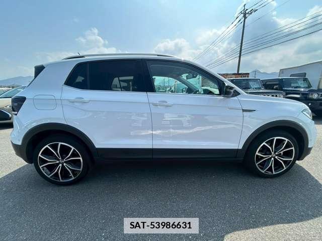 VolksWagen T-CROSS 2021-04 7812638-3