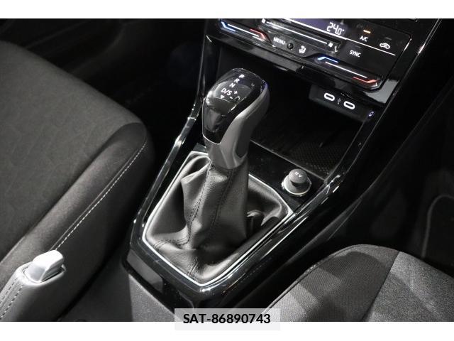 VolksWagen T-CROSS 2026-03 7816499-15
