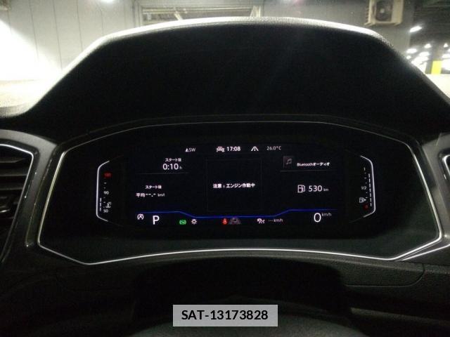 VolksWagen T-ROC 2021-08 7811351-3