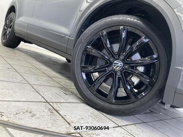 VolksWagen T-ROC 2022-01 7812002-11