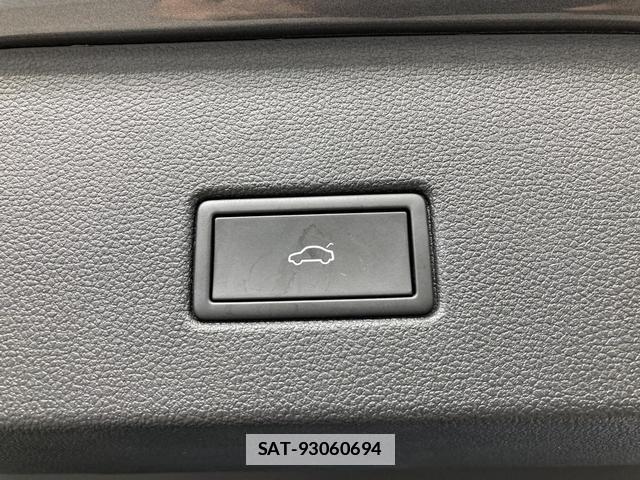 VolksWagen T-ROC 2022-01 7812002-8