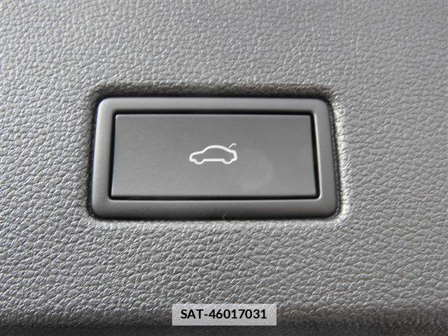 VolksWagen T-ROC 2023-03 7814327-12
