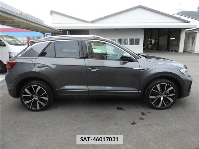 VolksWagen T-ROC 2023-03 7814327-3