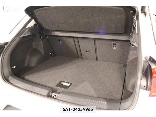 VolksWagen T-ROC 2024-03 7816498-18