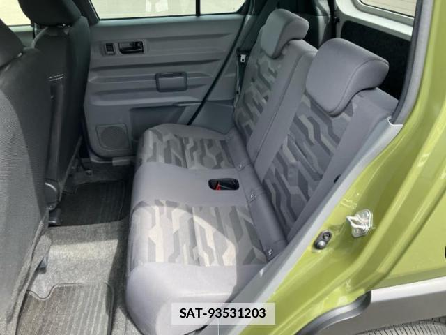 Daihatsu TAFT 2022-12 7821997-6