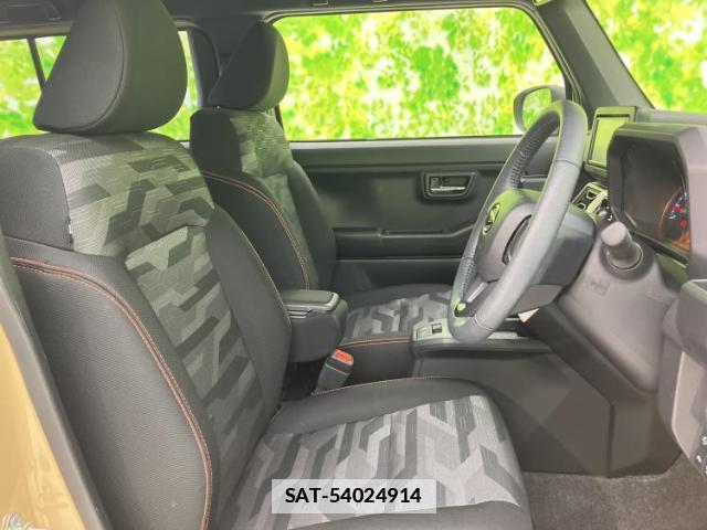 Daihatsu TAFT 2021-08 7822049-3