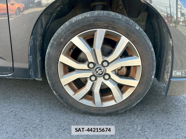 Toyota TANK 2019-04 7815464-5