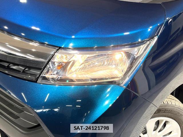 Toyota TANK 2017-04 7818977-12