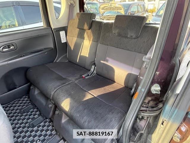 Daihatsu TANTO 2012-09 7811515-17