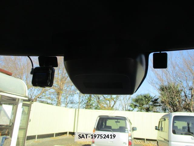 Daihatsu TANTO 2022-05 7811958-6
