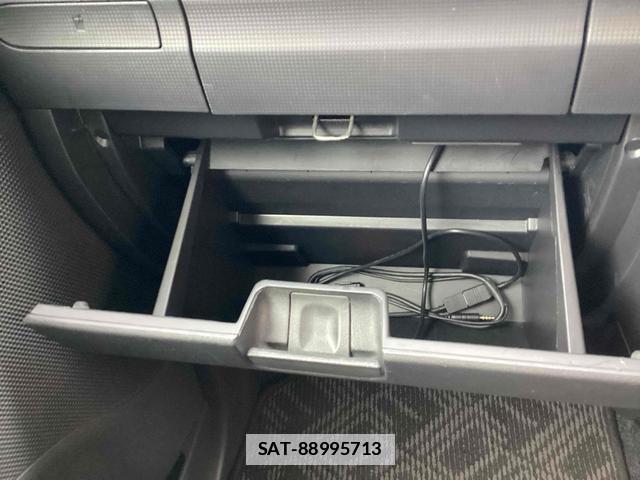 Daihatsu TANTO 2010-11 7813251-14