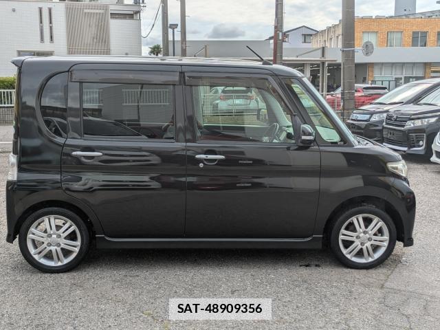 Daihatsu TANTO 2013-02 7813674-3