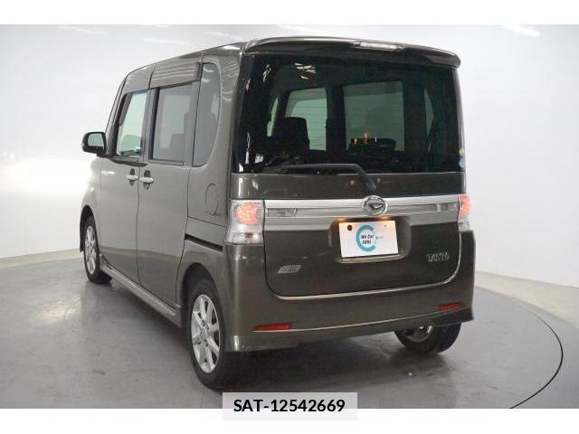 Daihatsu TANTO 2012-02 7813702-1