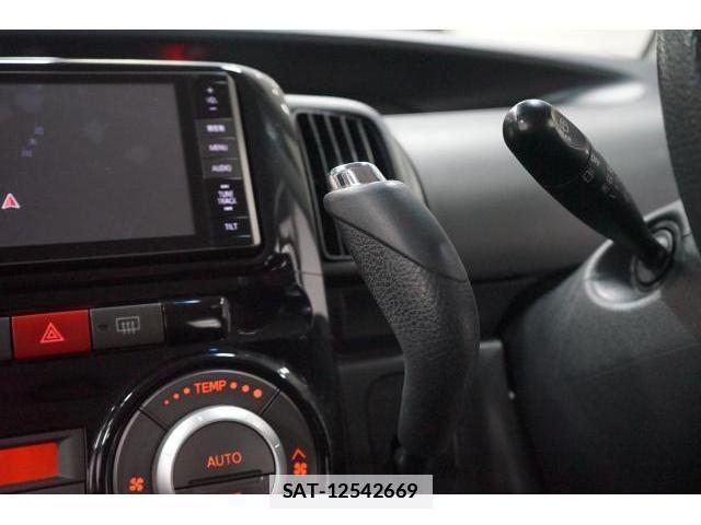 Daihatsu TANTO 2012-02 7813702-5