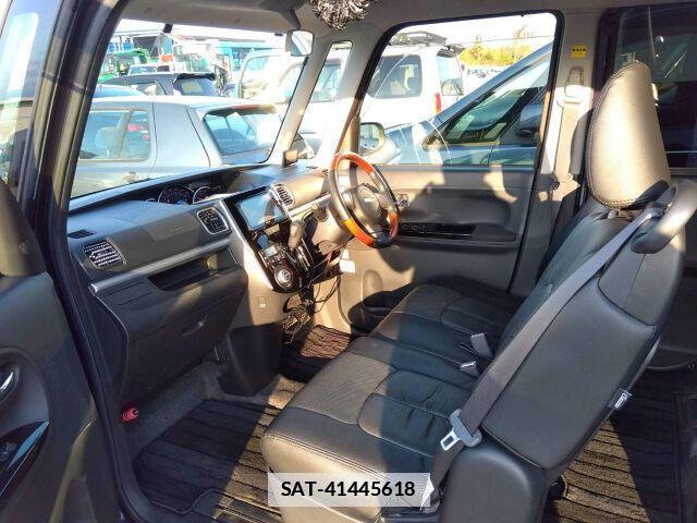 Daihatsu TANTO 2014-07 7814016-2