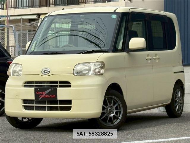 Daihatsu TANTO 2011-01 7815422-0