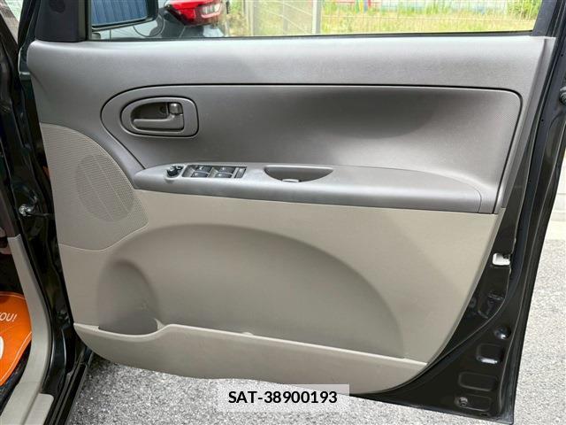 Daihatsu TANTO 2012-02 7815423-13