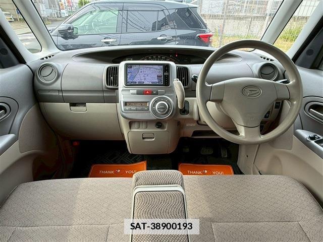 Daihatsu TANTO 2012-02 7815423-2