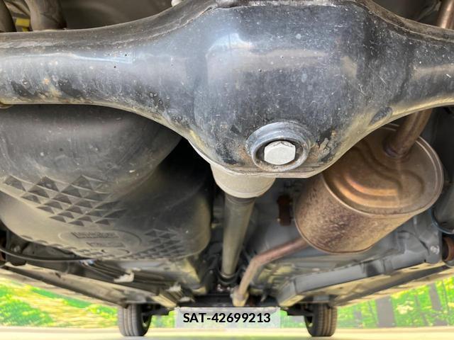 Daihatsu TANTO 2023-05 7816744-18