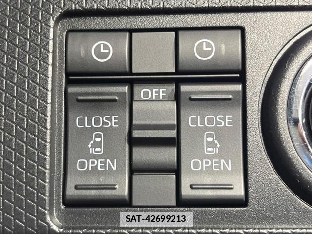 Daihatsu TANTO 2023-05 7816744-2