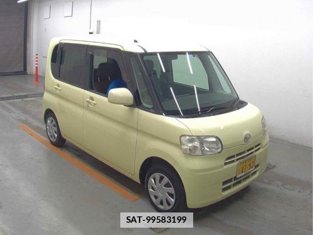 Daihatsu TANTO 2012-01 7817288-3