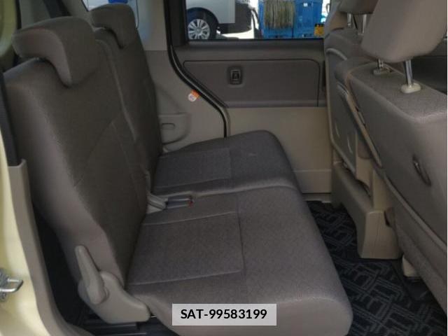 Daihatsu TANTO 2012-01 7817288-5