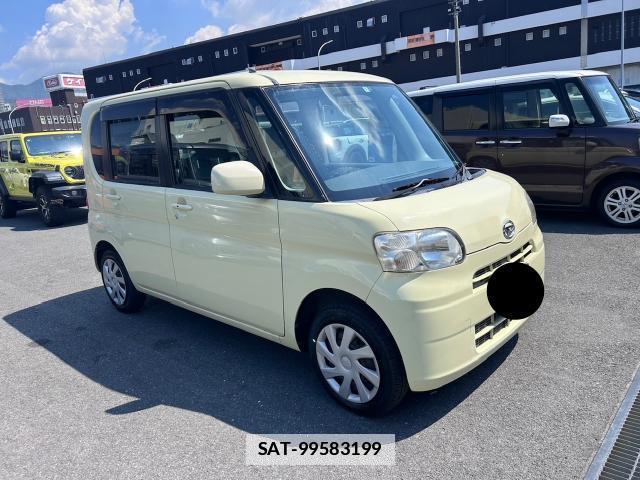 Daihatsu TANTO 2012-01 7817288-6