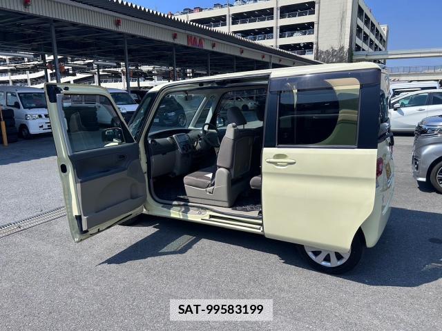 Daihatsu TANTO 2012-01 7817288-8