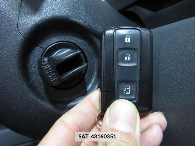 Daihatsu TANTO 2010-04 7818114-2
