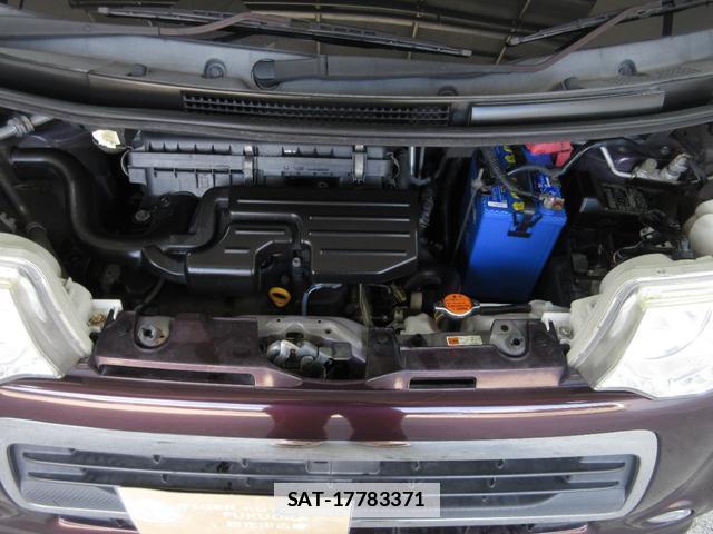 Daihatsu TANTO 2013-02 7818117-19