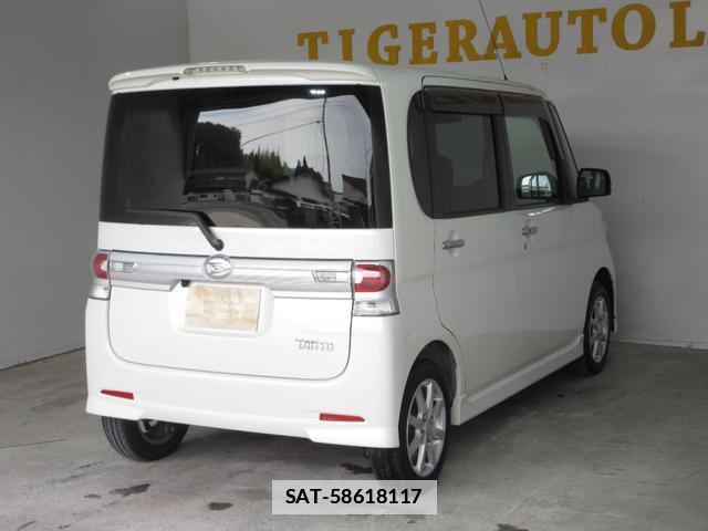 Daihatsu TANTO 2011-09 7818128-8