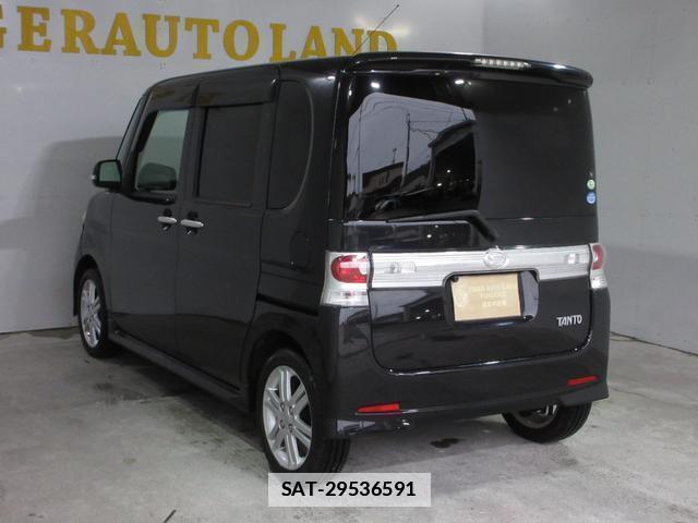 Daihatsu TANTO 2009-10 7818137-6