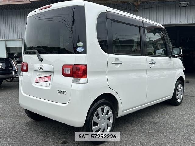 Daihatsu TANTO 2011-09 7818518-10