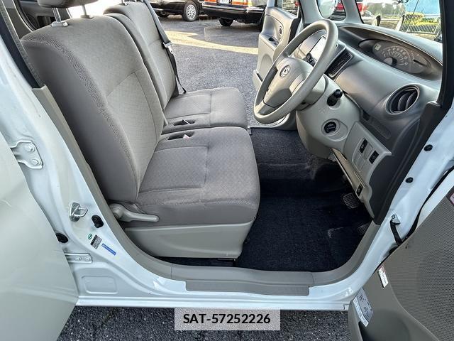Daihatsu TANTO 2011-09 7818518-16