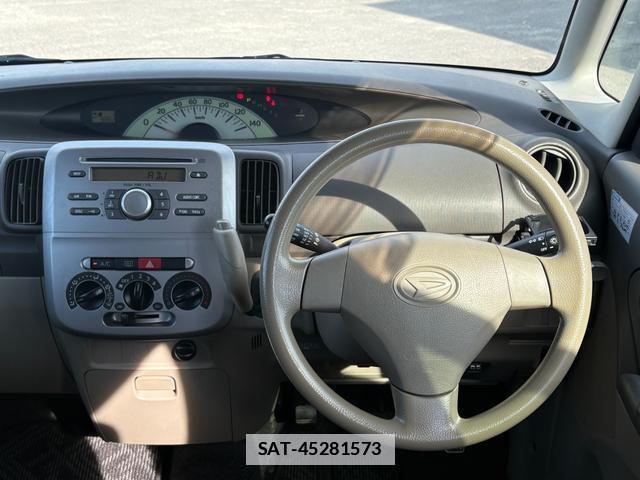 Daihatsu TANTO 2009-02 7819136-16