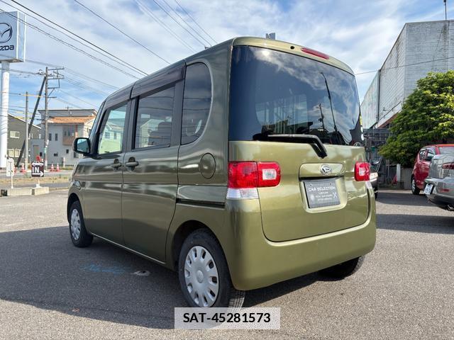 Daihatsu TANTO 2009-02 7819136-9