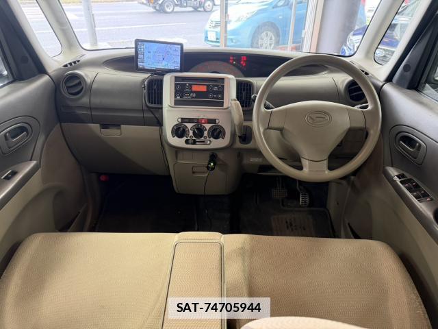 Daihatsu TANTO 2009-08 7819175-2