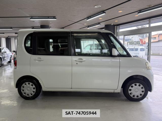 Daihatsu TANTO 2009-08 7819175-3