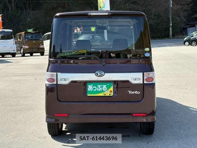 Daihatsu TANTO 2007-05 7819589-2