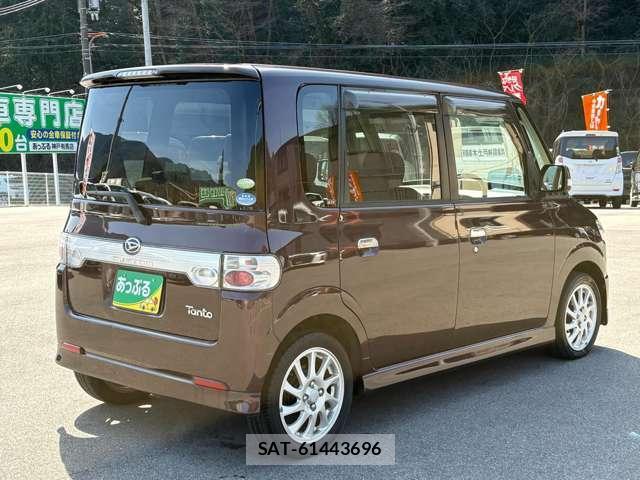 Daihatsu TANTO 2007-05 7819589-7