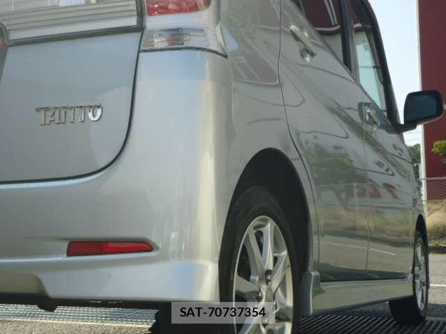 Daihatsu TANTO 2008-02 7820020-8