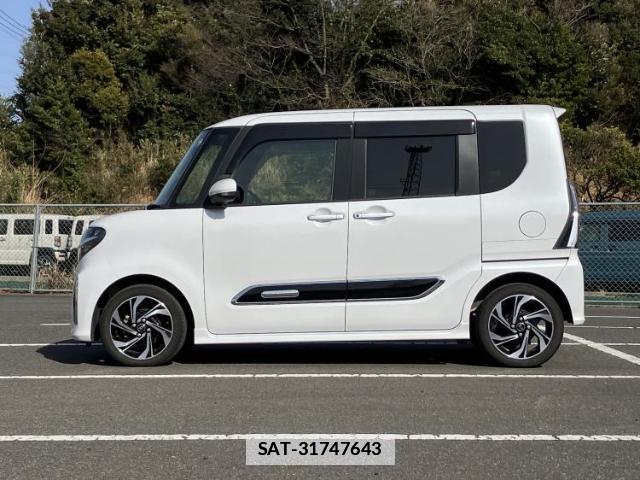 Daihatsu TANTO 2022-03 7821107-1