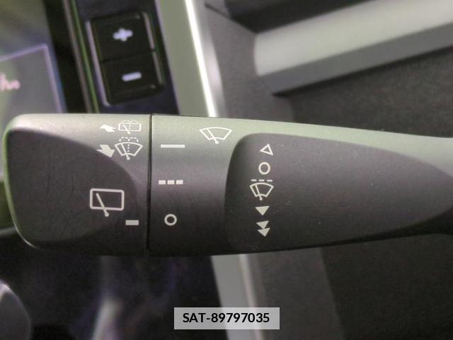 Daihatsu TANTO 2018-05 7821146-16